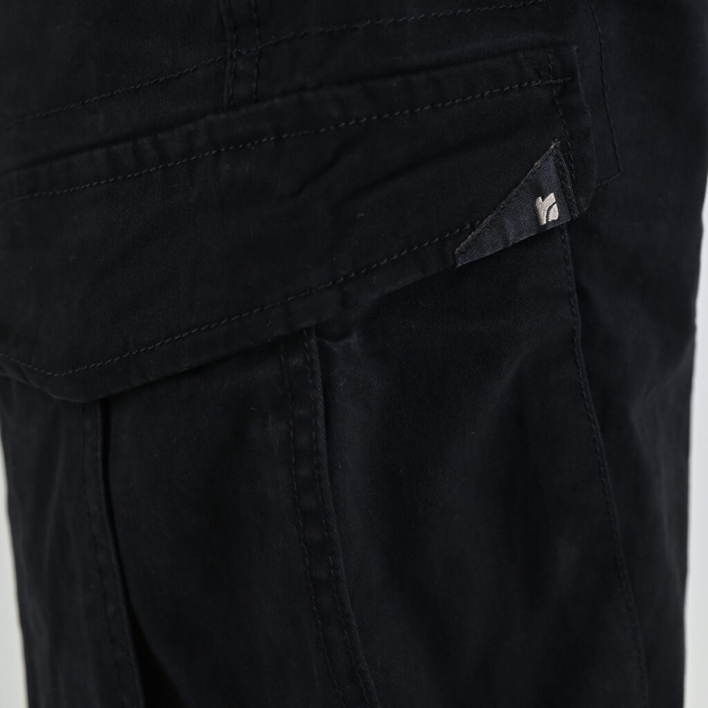 262RCCP-4110 CARGO PANTS WITH ELASTIC TAPE ON HEM BLACK