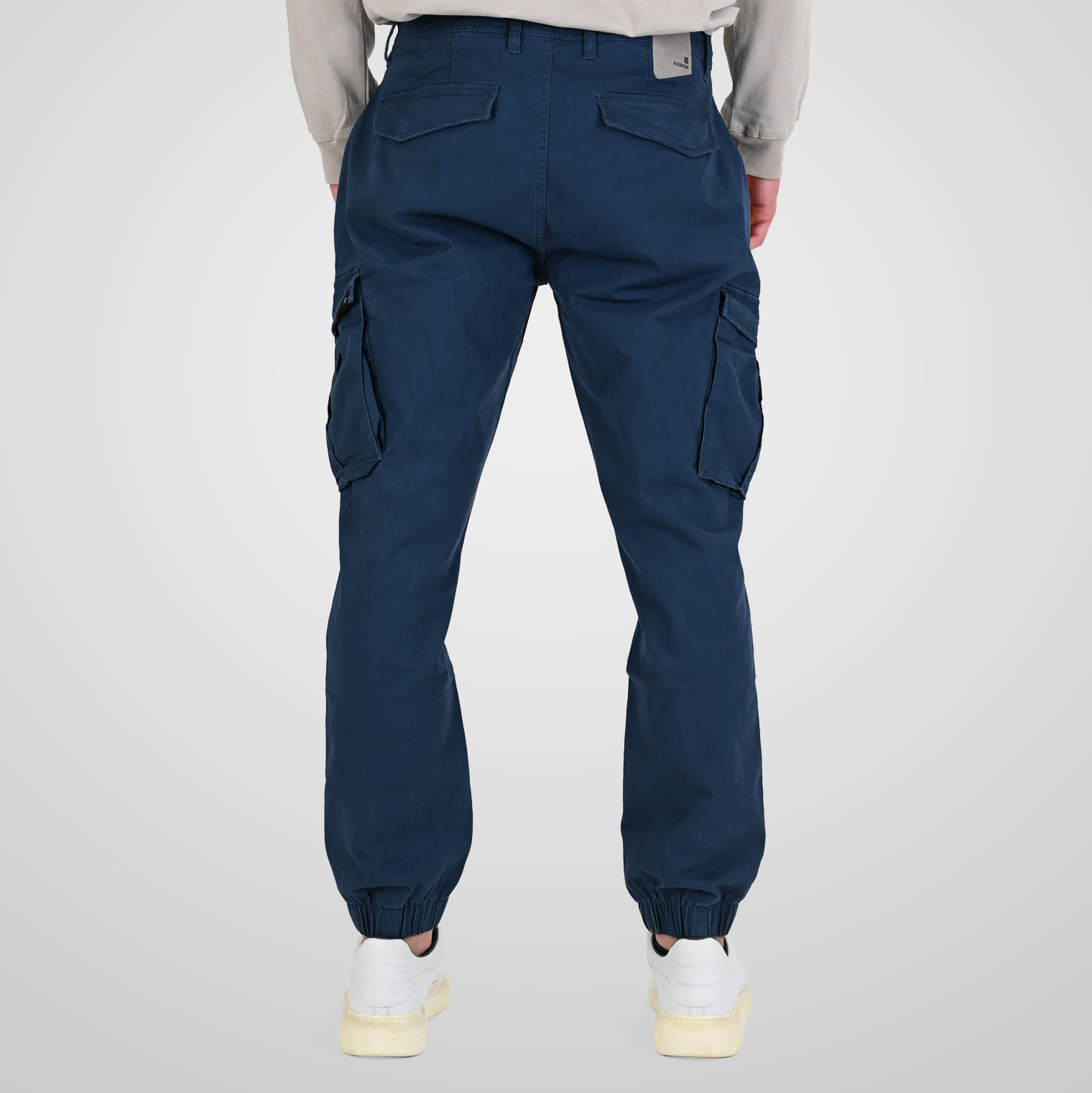 262RCCP-4110 CARGO PANTS WITH ELASTIC TAPE ON HEM BLUE GREY - Image 4