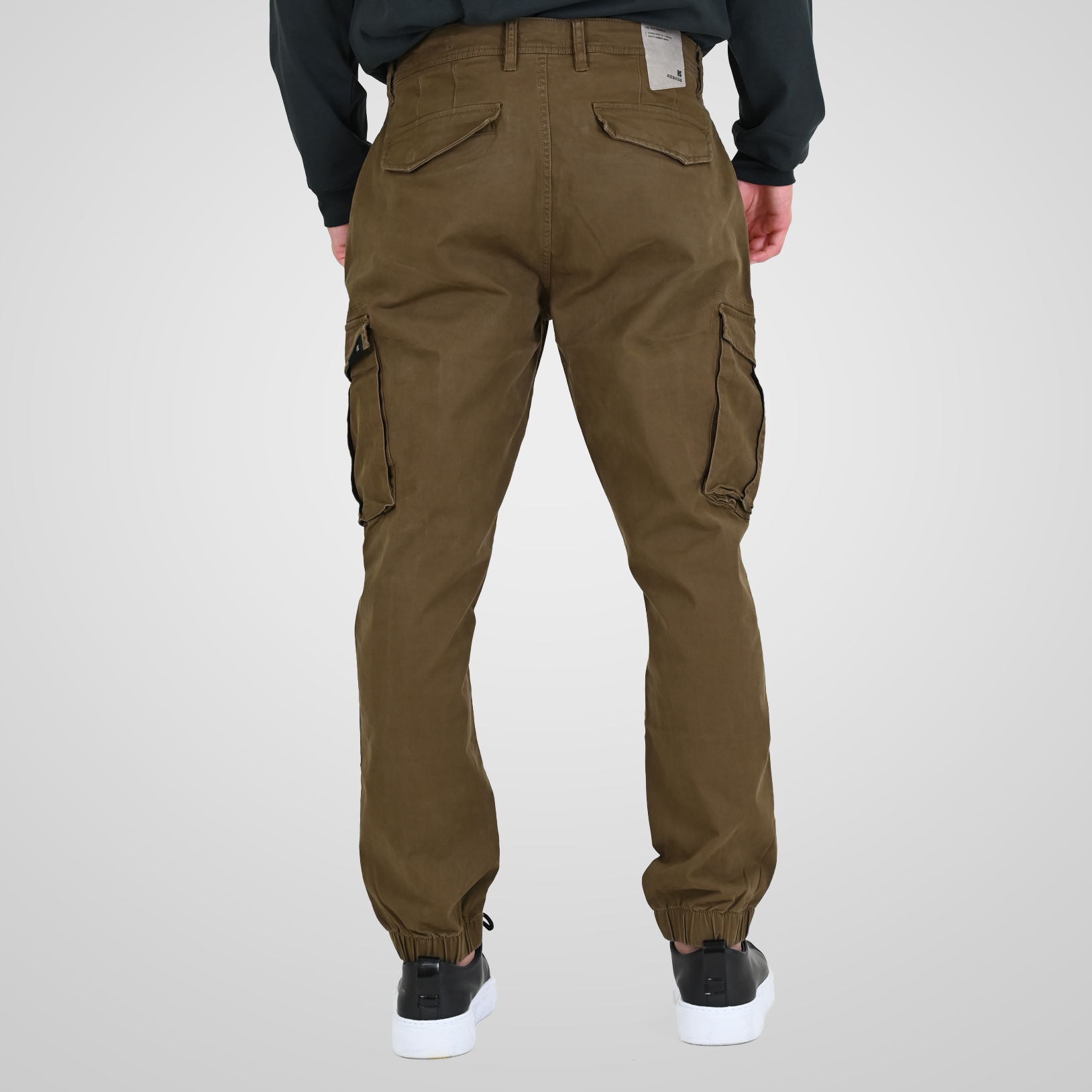 262RCCP-4110 CARGO PANTS WITH ELASTIC TAPE ON HEM CIGAR - Image 4
