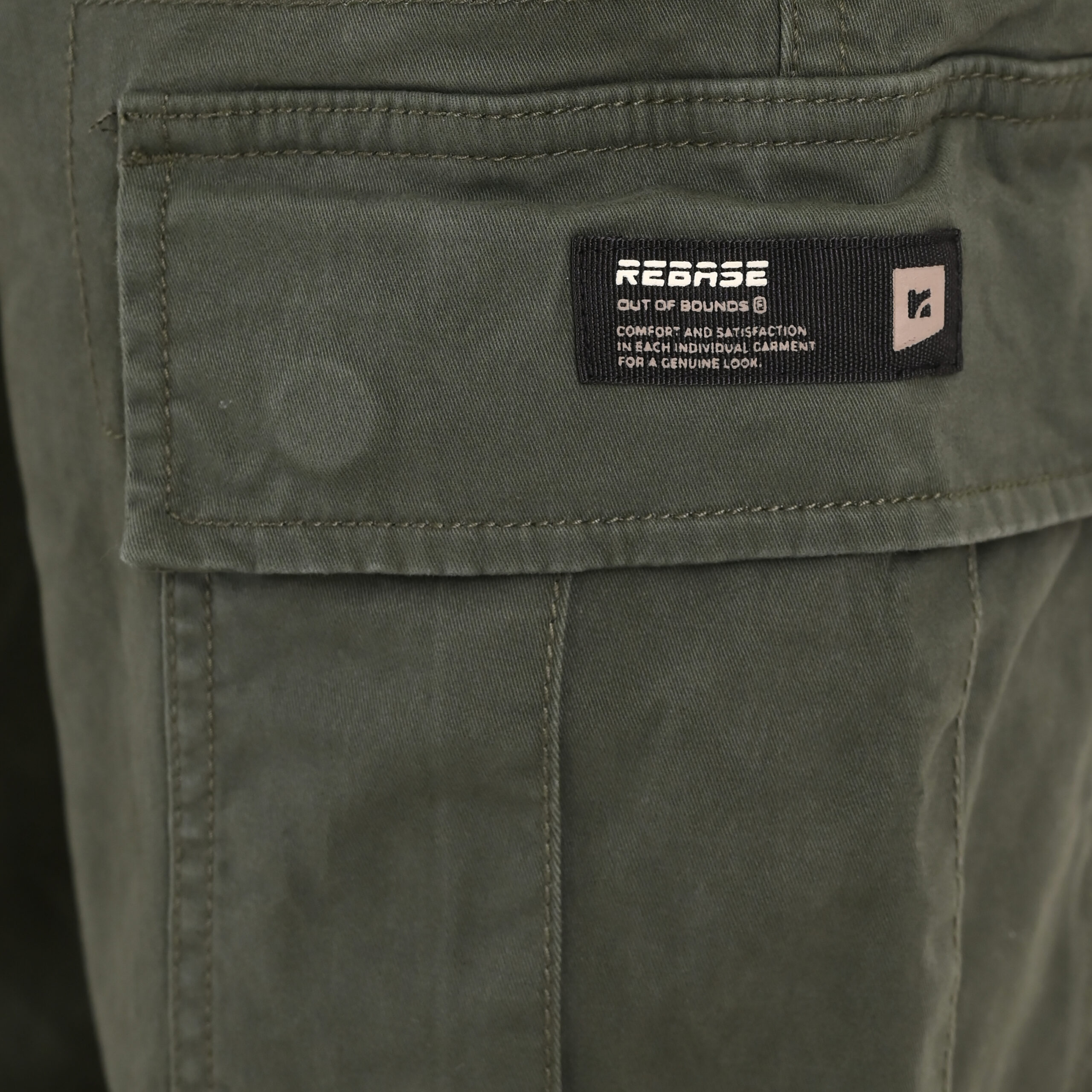 262RCCP-4139 CARGO PANTS WITH ELASTIC WAISTBAND AND HEM AUTUMN GREEN - Image 5