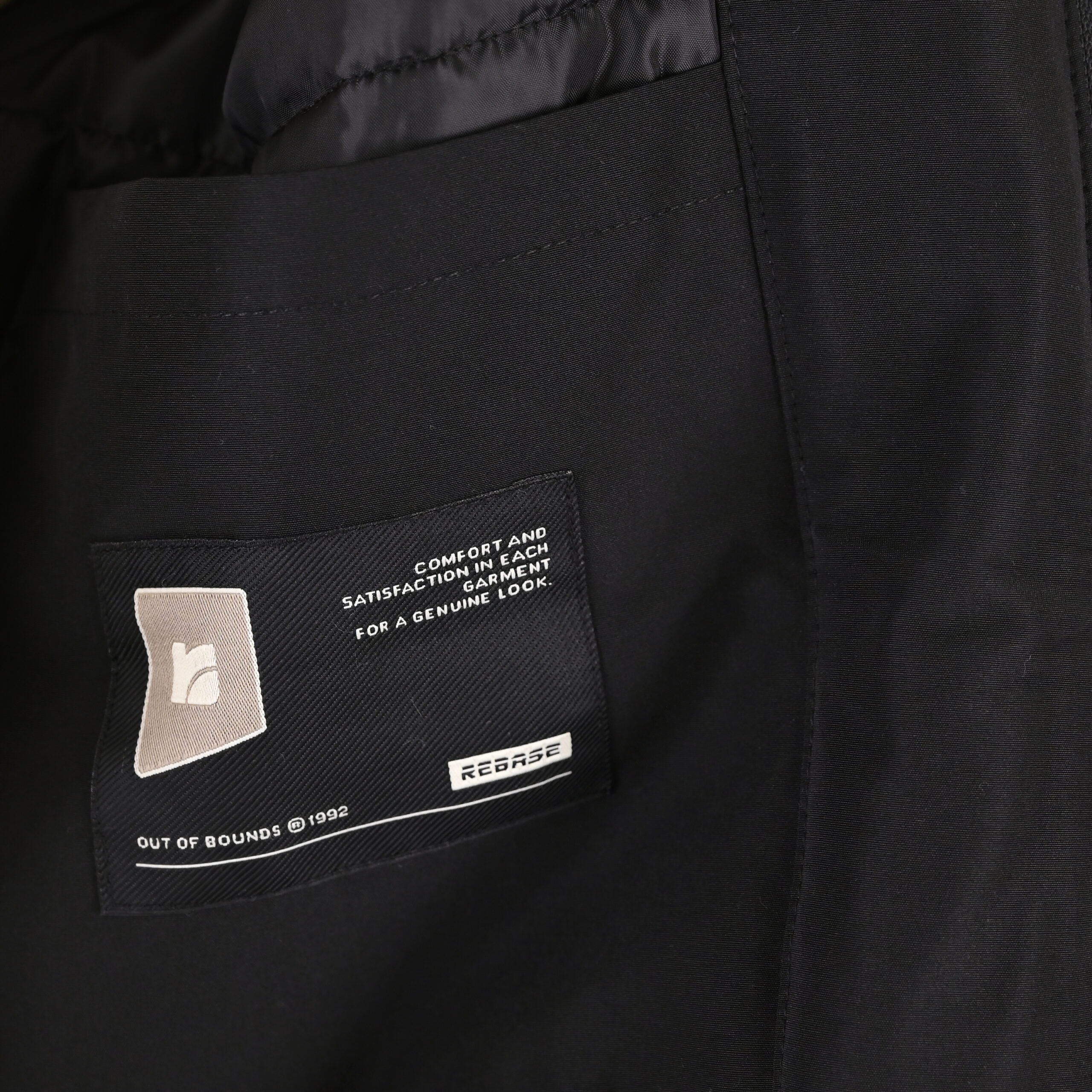 262RJK-2093 JACKETS BOMBER BLACK - Image 7
