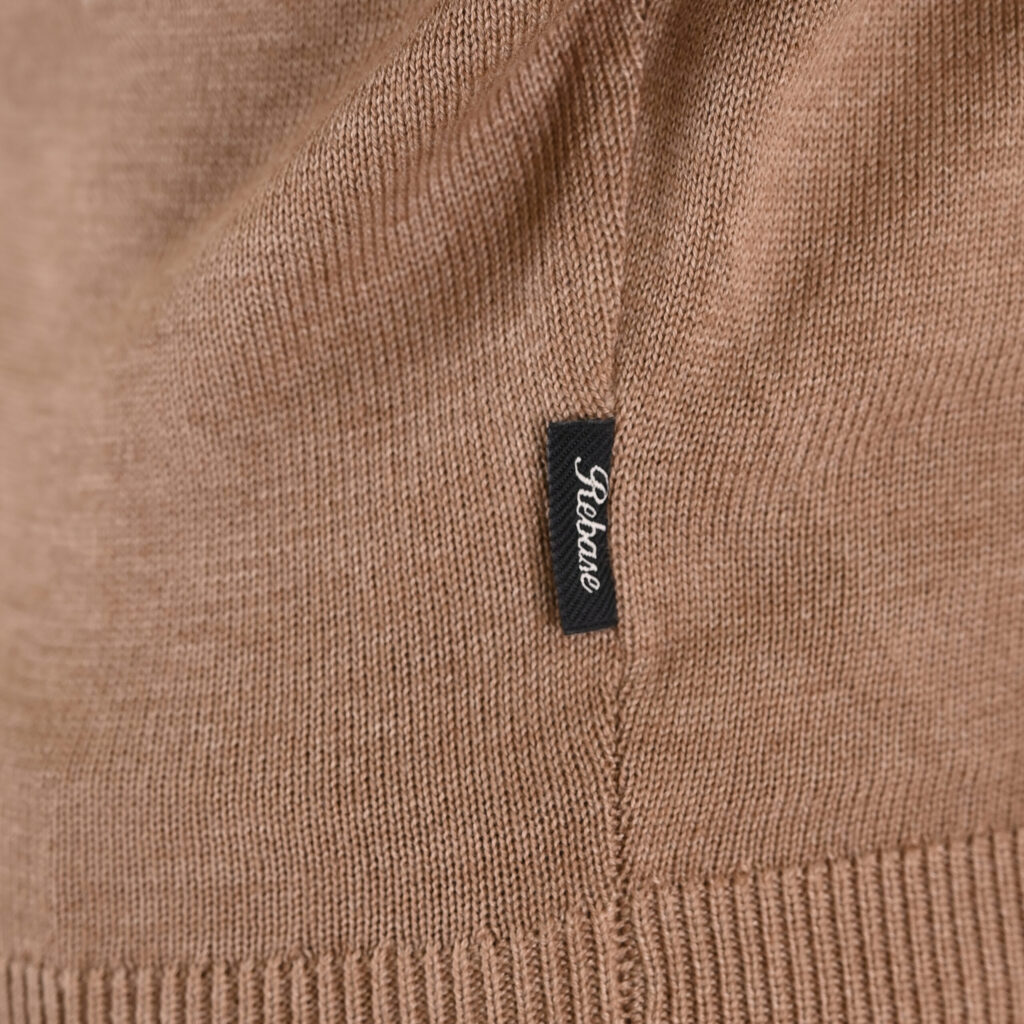 262RKNIT-8051 KNITS ROLL NECK MD BEIGE MELANGE