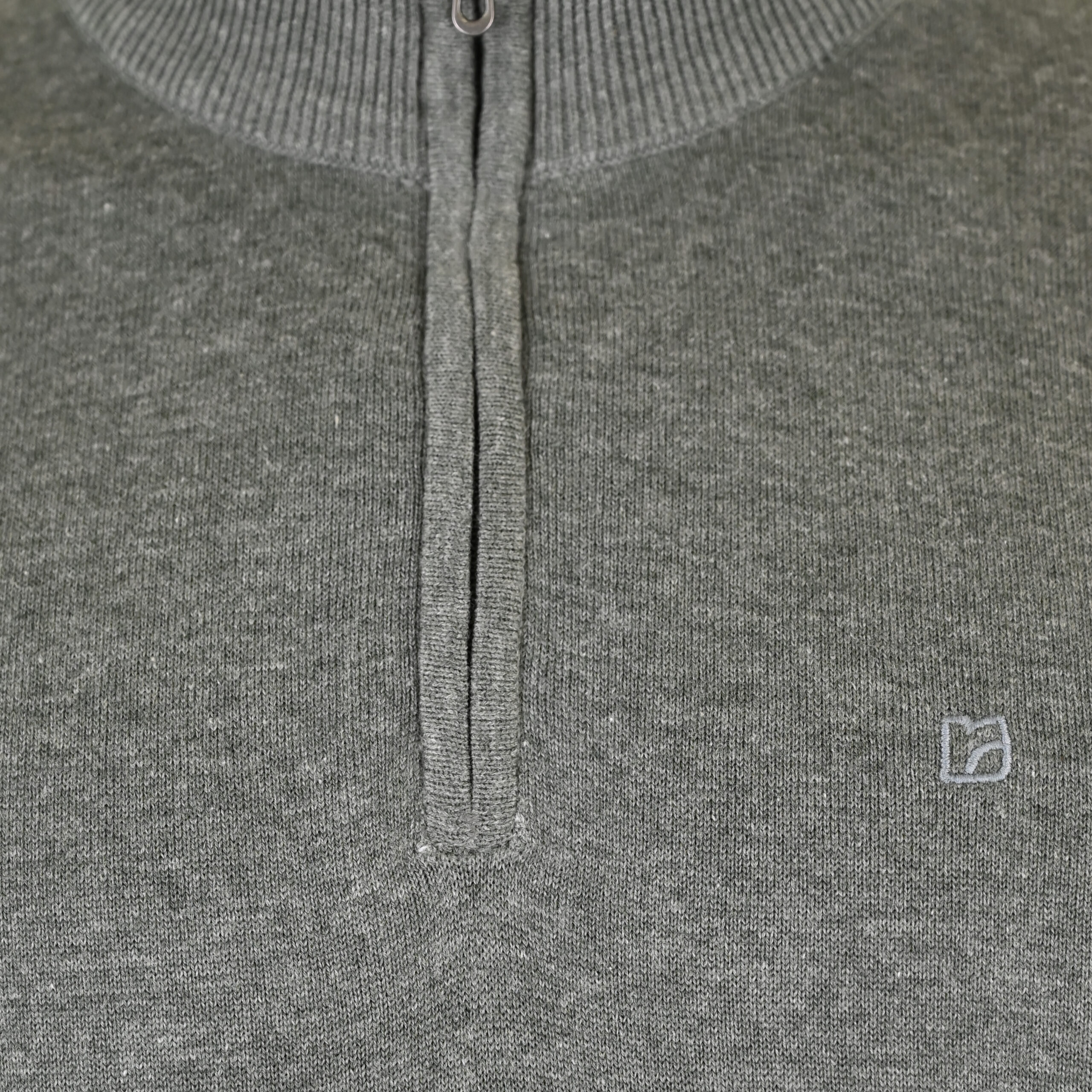 262RKNIT-8052 KNITS HALF-ZIP WITH DENSE EMBROIDERY GREY GREEN MELANGE - Image 6