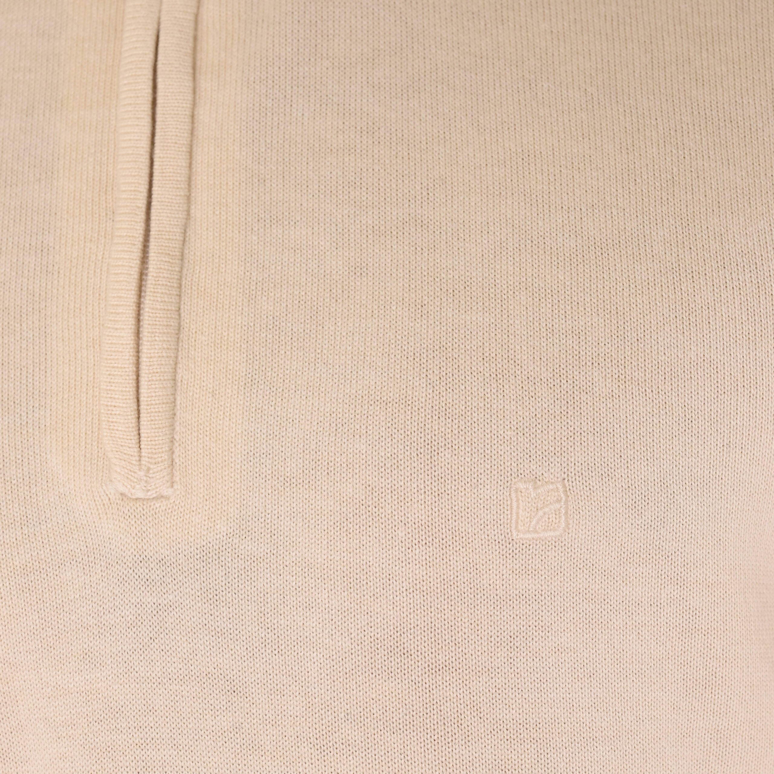 262RKNIT-8052 KNITS HALF-ZIP WITH DENSE EMBROIDERY OFF WHITE MELANGE - Image 5