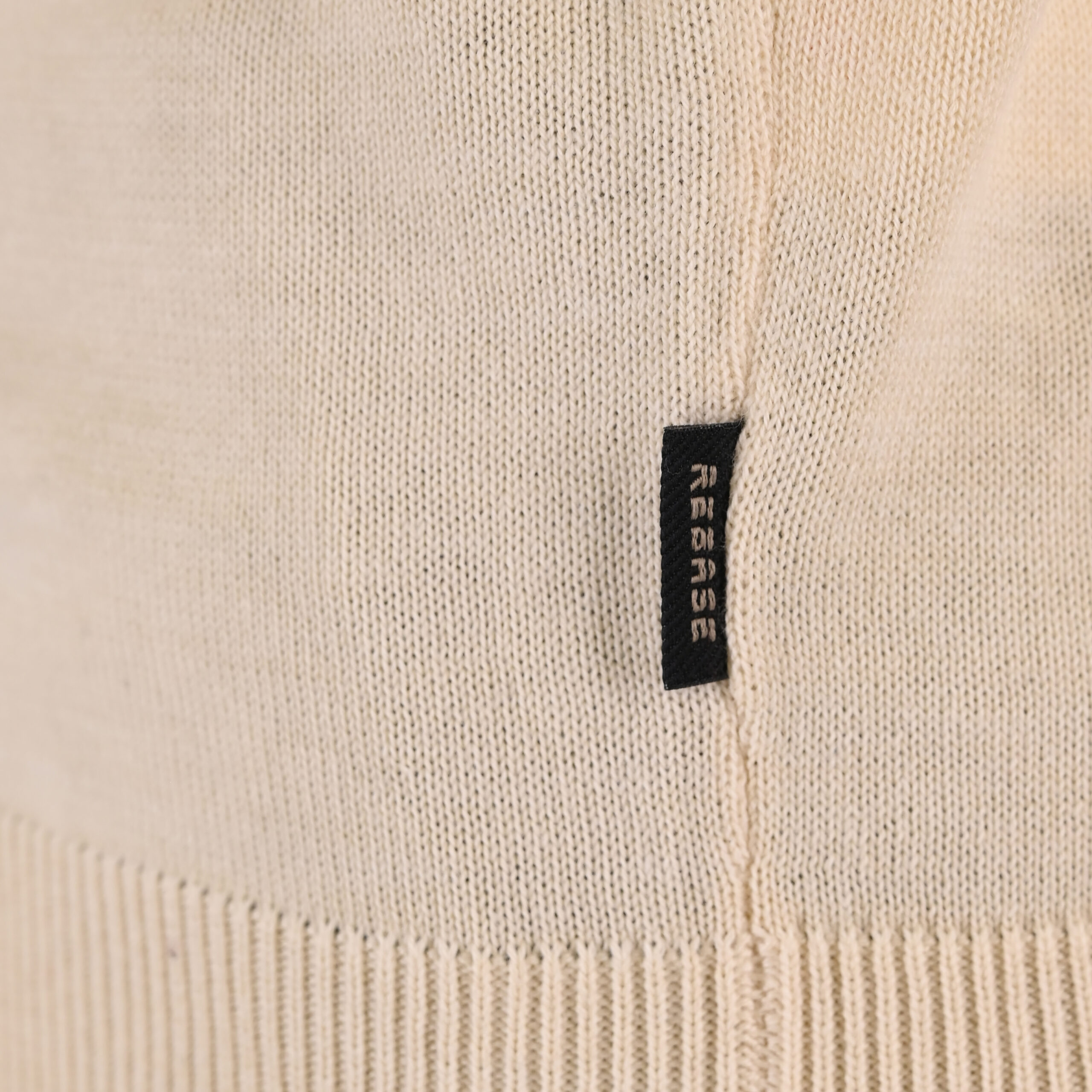 262RKNIT-8052 KNITS HALF-ZIP WITH DENSE EMBROIDERY OFF WHITE MELANGE - Image 6