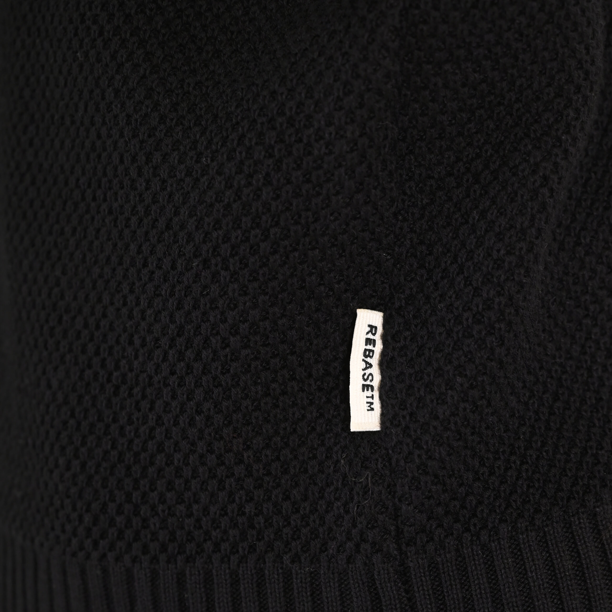 262RKNIT-8054 KNITS HALF-ZIP WITH STAND-UP COLLAR (SPECIAL KNITTING) BLACK - Image 6