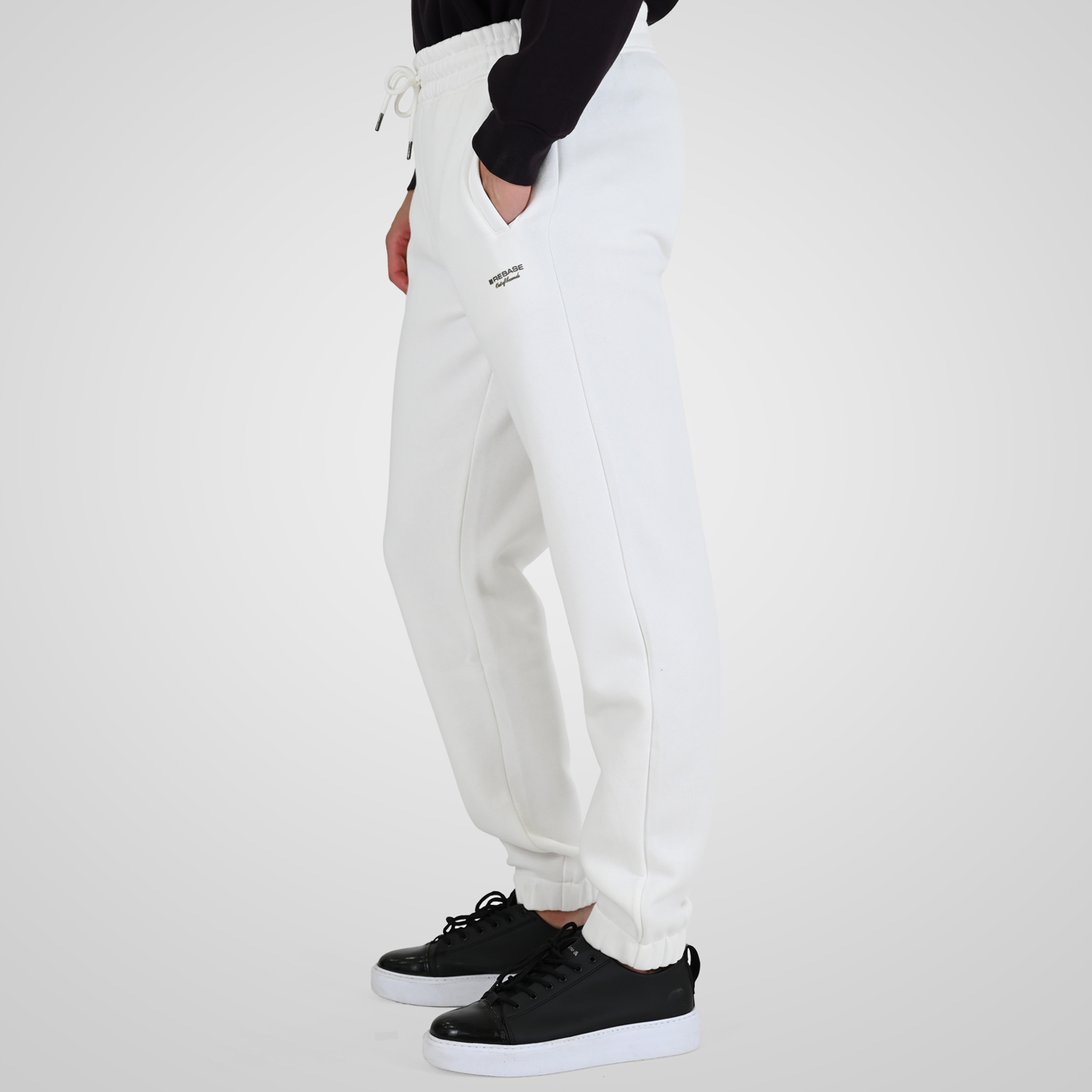 262RPAN-6045 JOGGER PANTS WITH ELASTIC WAISTBAND. HEM AND HIGH DENSITY PRINT (BRUSHED FLEECE) OFF WHITE - Image 3
