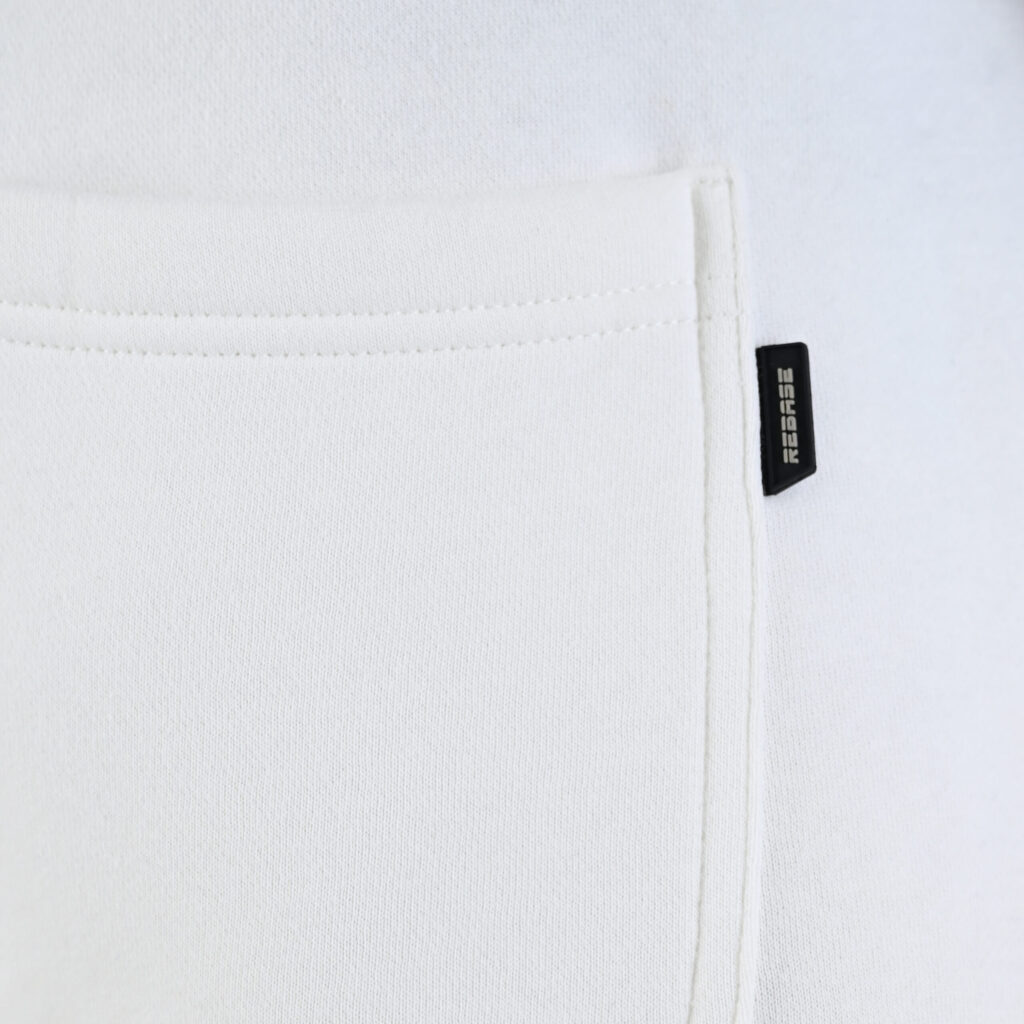 262RPAN-6045 JOGGER PANTS WITH ELASTIC WAISTBAND. HEM AND HIGH DENSITY PRINT (BRUSHED FLEECE) OFF WHITE