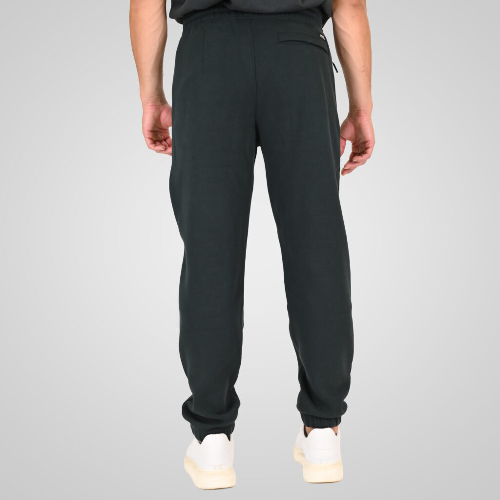 262RPAN-6046 JOGGER PANTS WITH ELASTIC WAISTBAND. HEM. HIGH DENSITY PRINT AND ZIPPERED POCKETS (BRUSHED FLEECE) FOREST GREEN