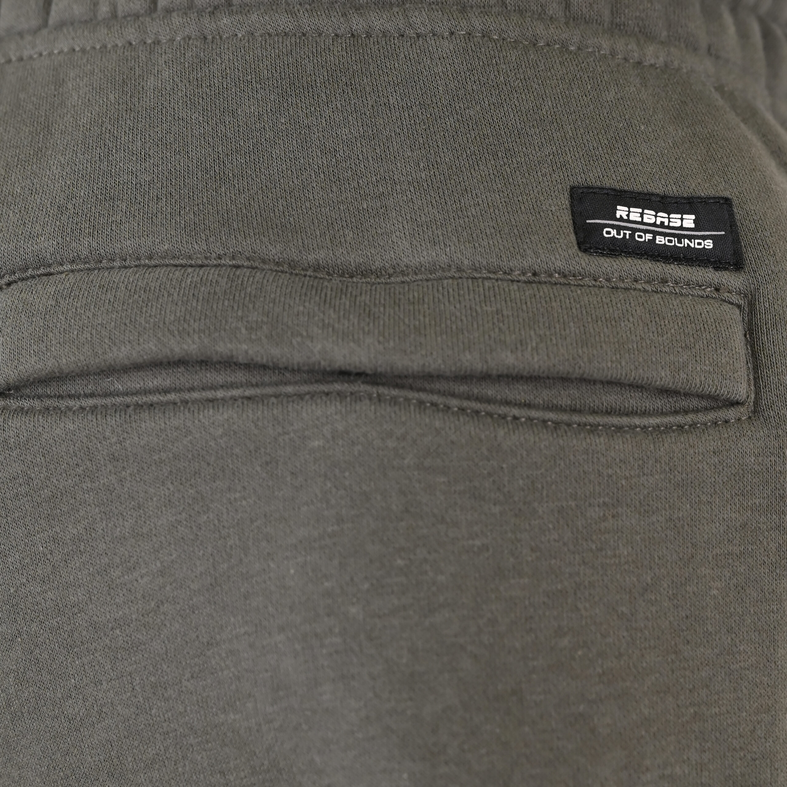 262RPAN-6046 JOGGER PANTS WITH ELASTIC WAISTBAND. HEM. HIGH DENSITY PRINT AND ZIPPERED POCKETS (BRUSHED FLEECE) KHAKI - Image 5