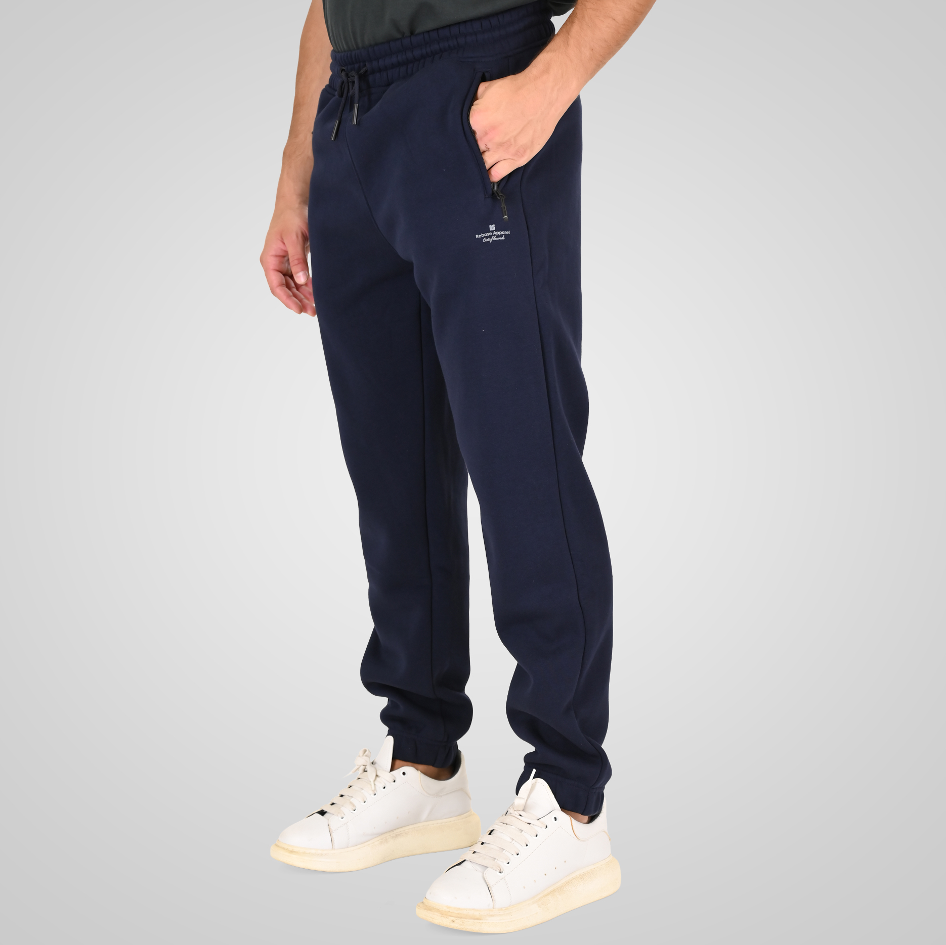 262RPAN-6046 JOGGER PANTS WITH ELASTIC WAISTBAND. HEM. HIGH DENSITY PRINT AND ZIPPERED POCKETS (BRUSHED FLEECE) NAVY - Image 3