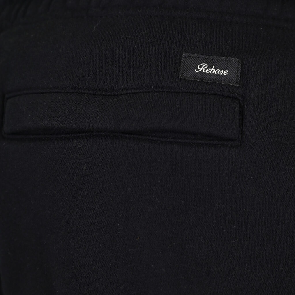 262RPAN-6047 JOGGER PANTS WITH ELASTIC WAISTBAND AND HEM. AND CARGO POCKETS (RELAXED FIT) (BRUSHED FLEECE) BLACK