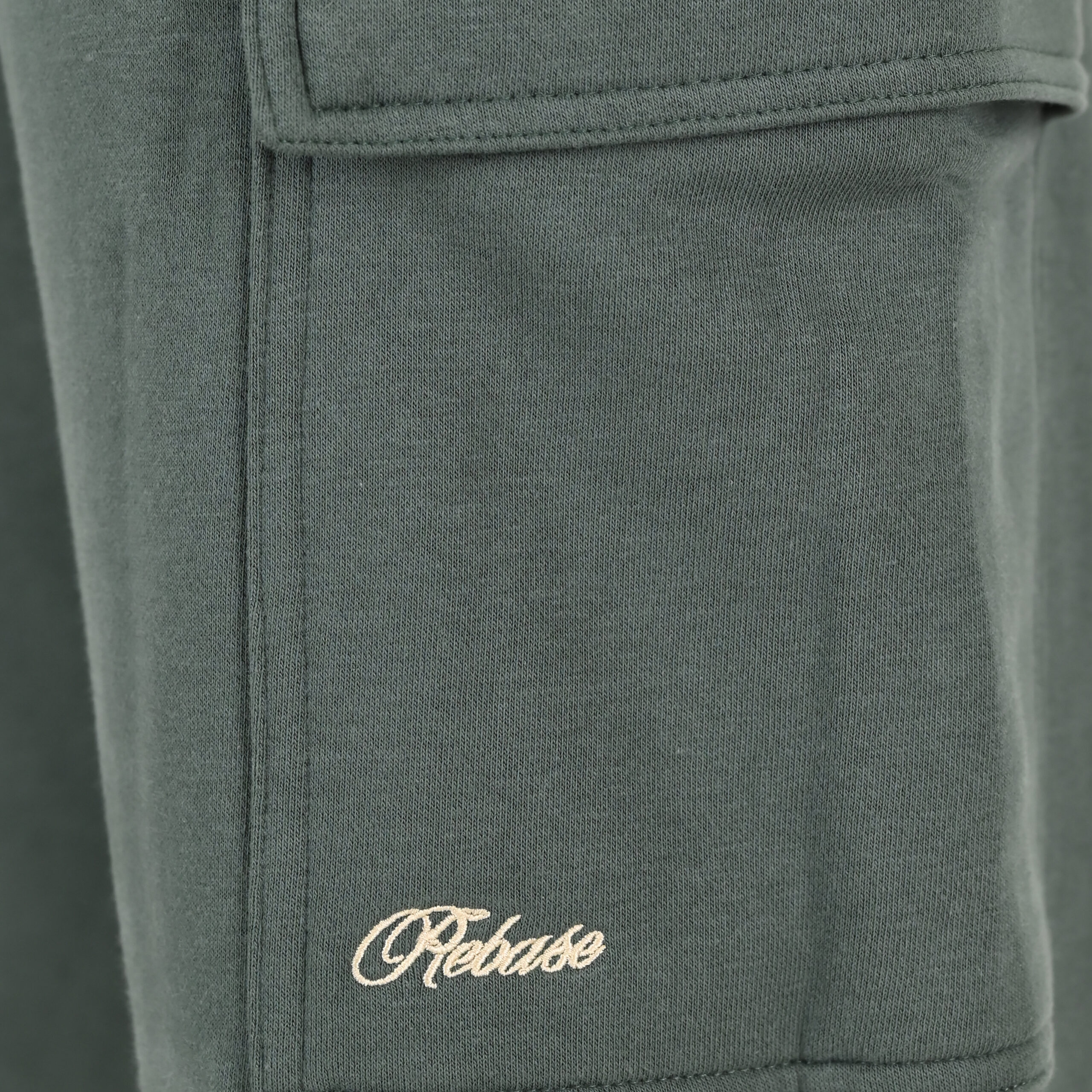 262RPAN-6047 JOGGER PANTS WITH ELASTIC WAISTBAND AND HEM. AND CARGO POCKETS (RELAXED FIT) (BRUSHED FLEECE) MOSS GREEN - Image 6