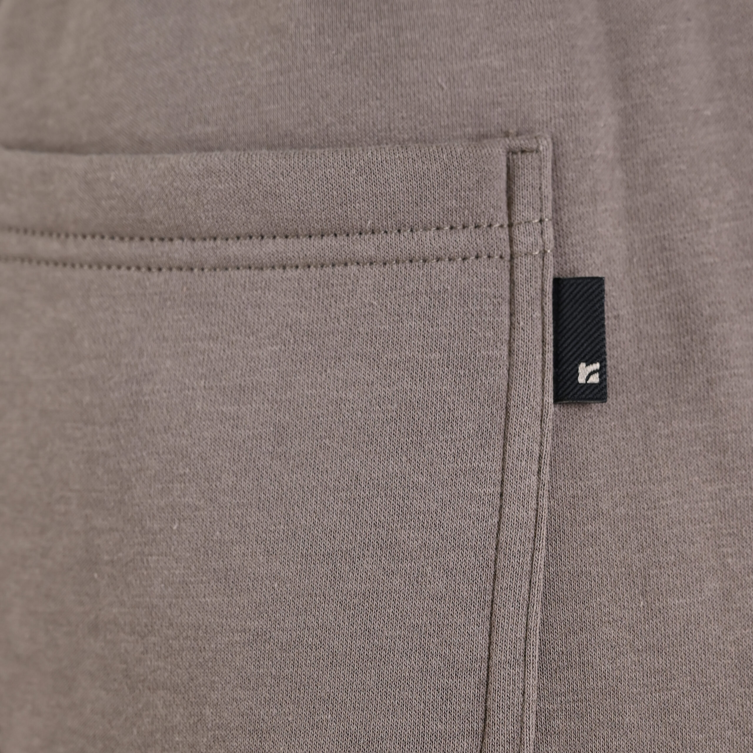262RPAN-6048 JOGGER PANTS WITH ELASTIC WAISTBAND AND HIGH DENSITY PRINT (RELAXED FIT) (BRUSHED FLEECE) TAUPE - Image 6