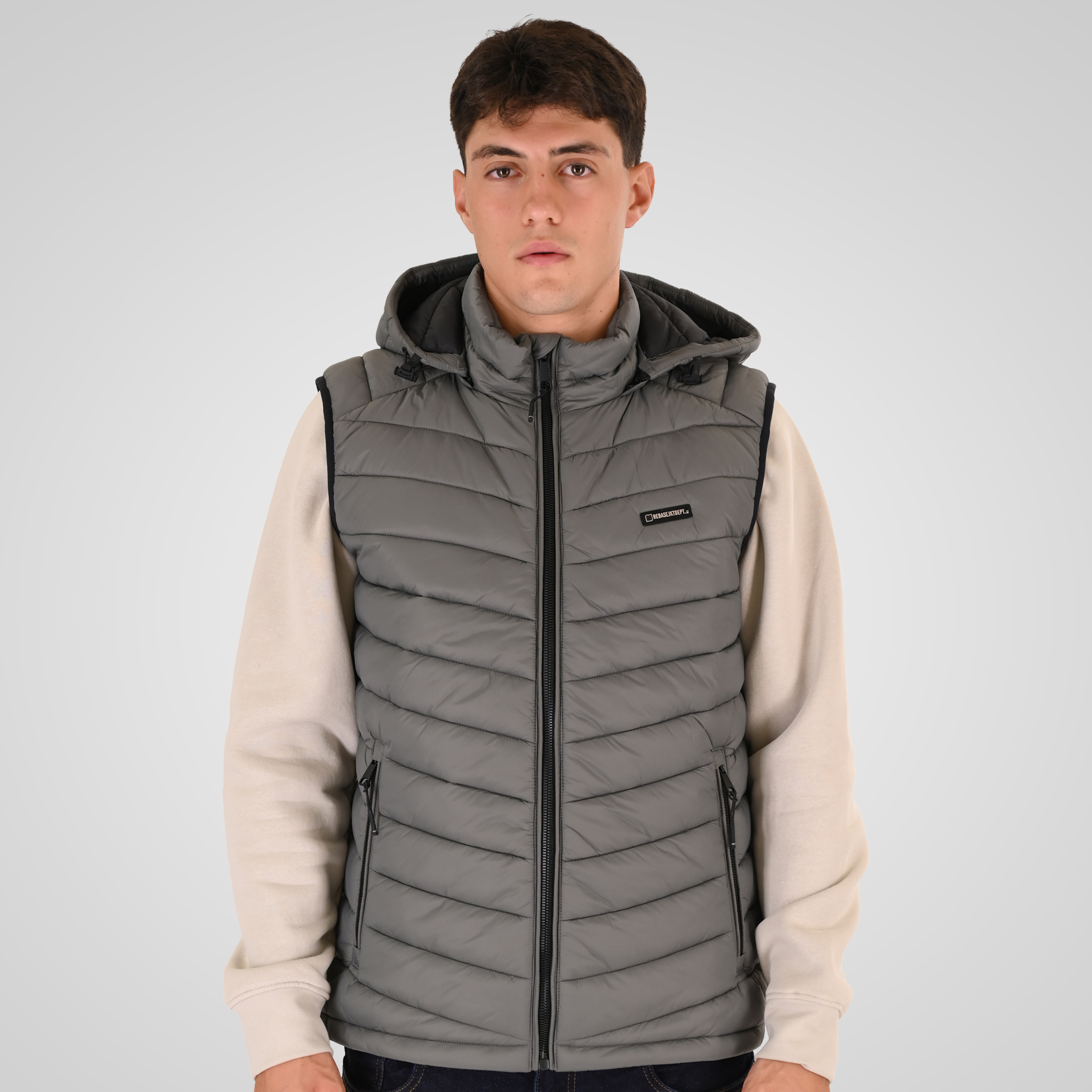 262RSJK-2085 JACKETS SLEEVELESS SMOKE GREY - Image 1