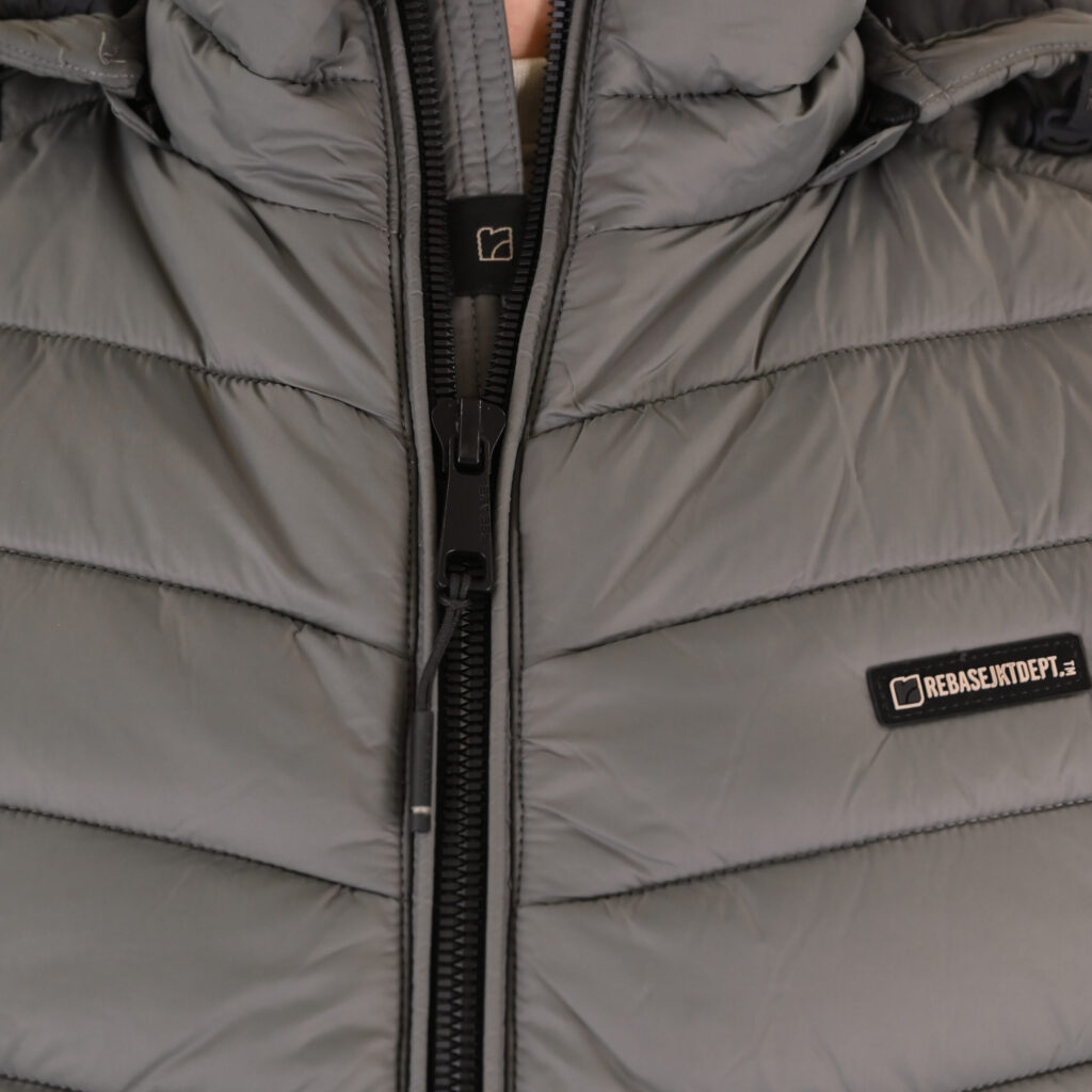 262RSJK-2085 JACKETS SLEEVELESS SMOKE GREY