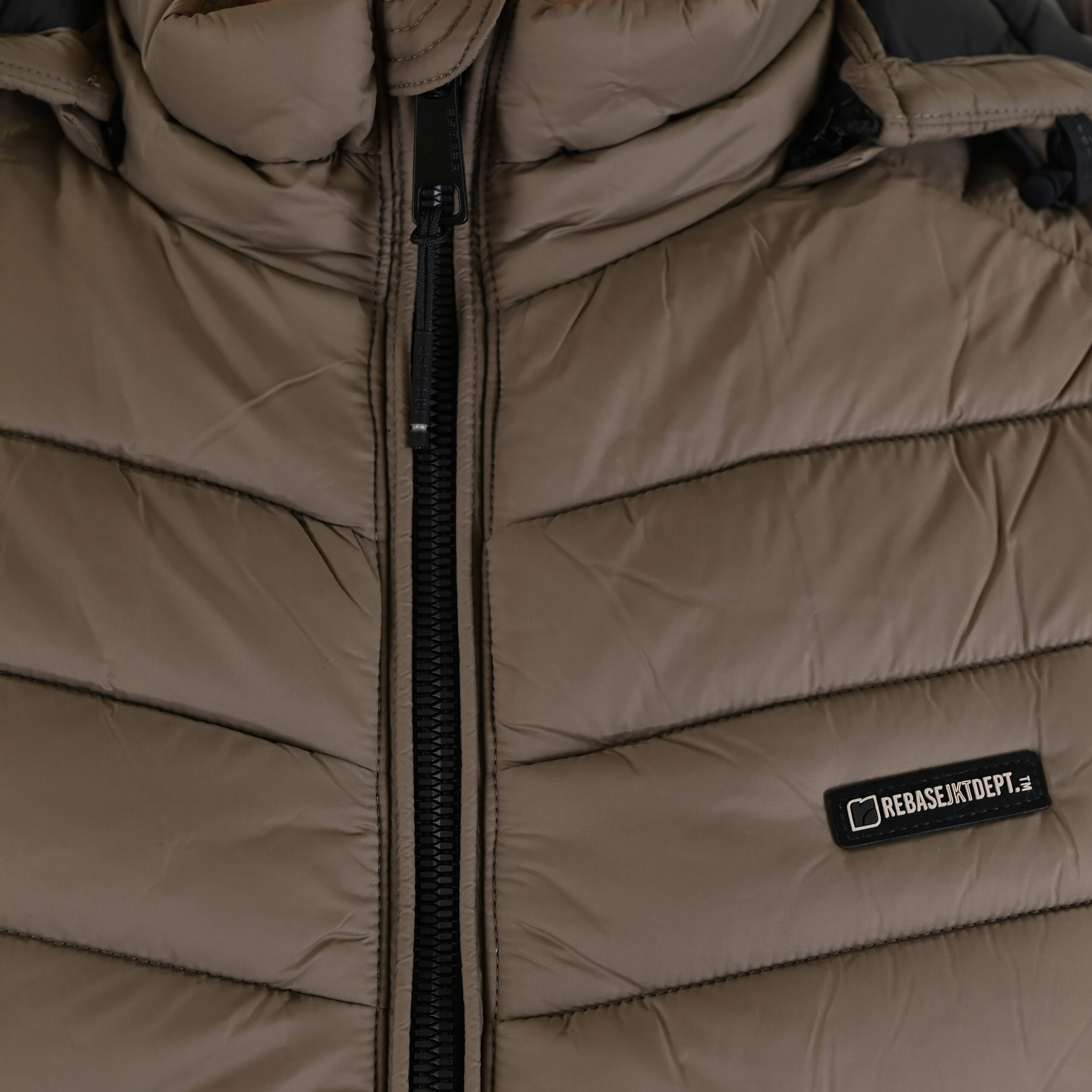 262RSJK-2085 JACKETS SLEEVELESS TAUPE - Image 5