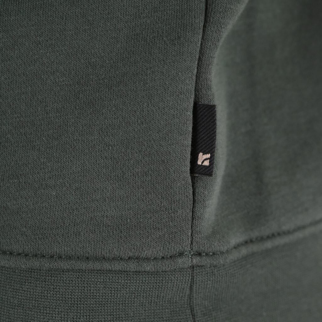 262RTOP-1103 HOODIE WITH PRESSED-EMBOSSED PRINT (BRUSHED FLEECE) MOSS GREEN