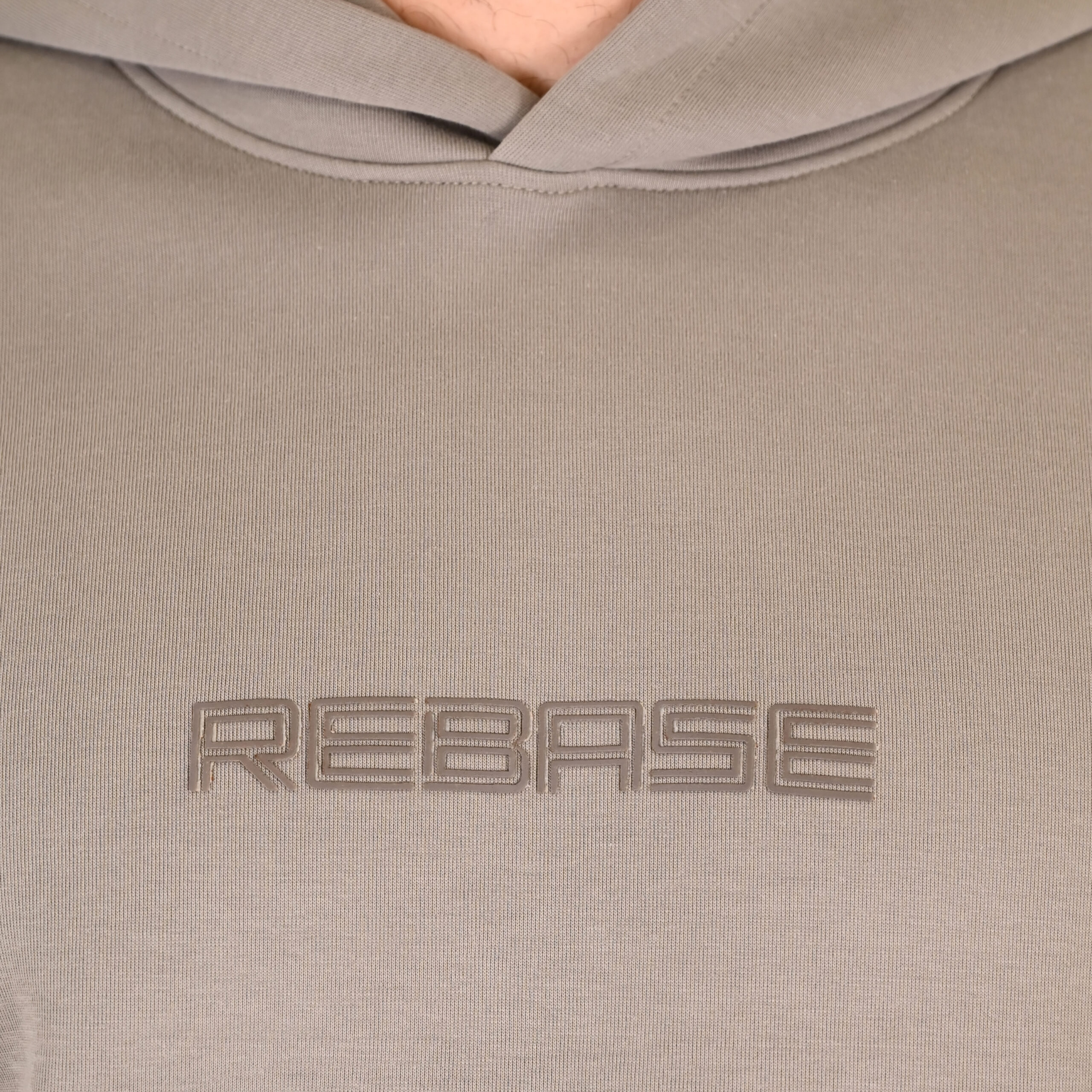 262RTOP-1111 HOODIE WITH HIGH DENSITY PRINT (INTERLOCK) SMOKE BEIGE - Image 5