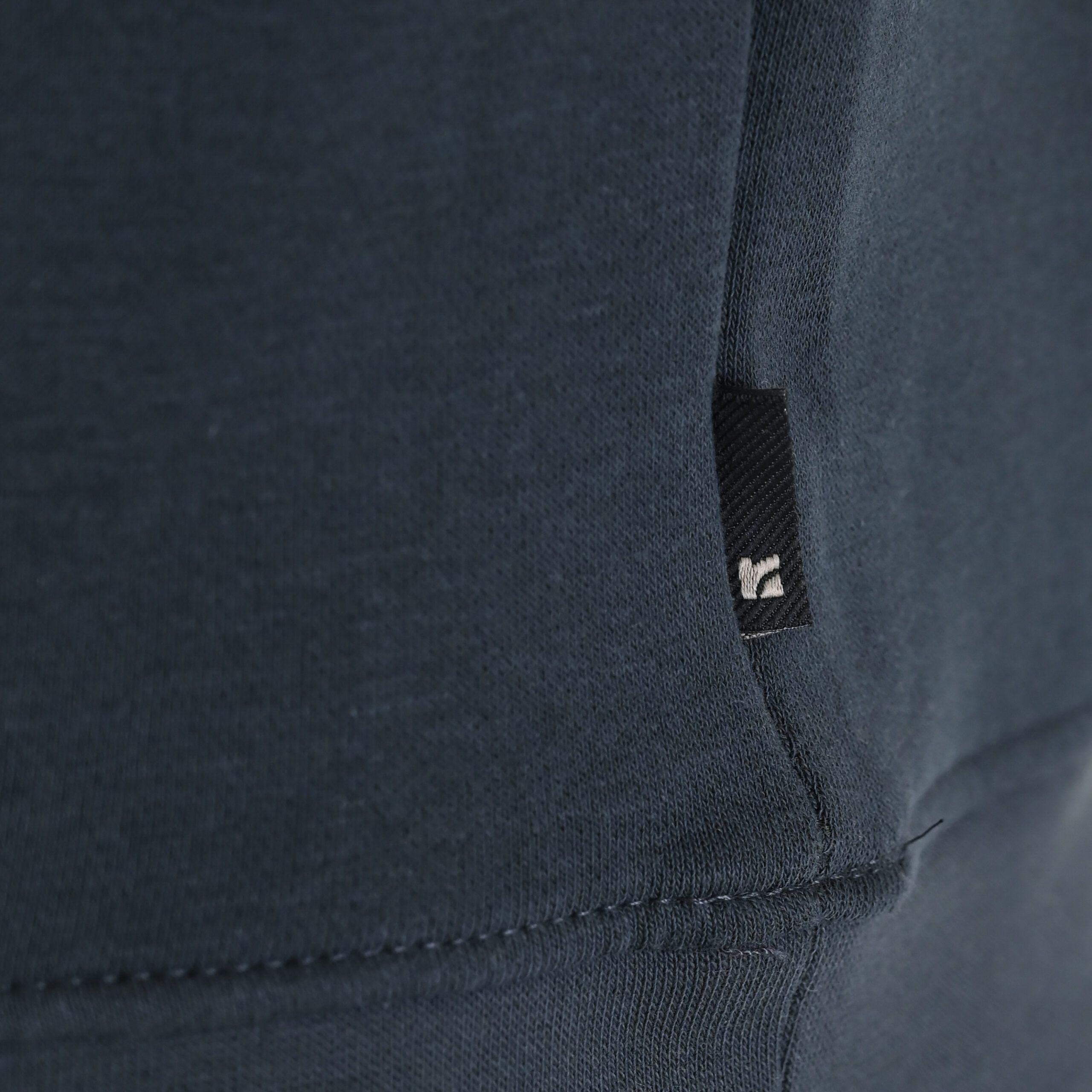 262RTOP-1113 CREWNECK TOP WITH HIGH DENSITY PRINT (BRUSHED FLEECE) ANTHRACITE - Image 6