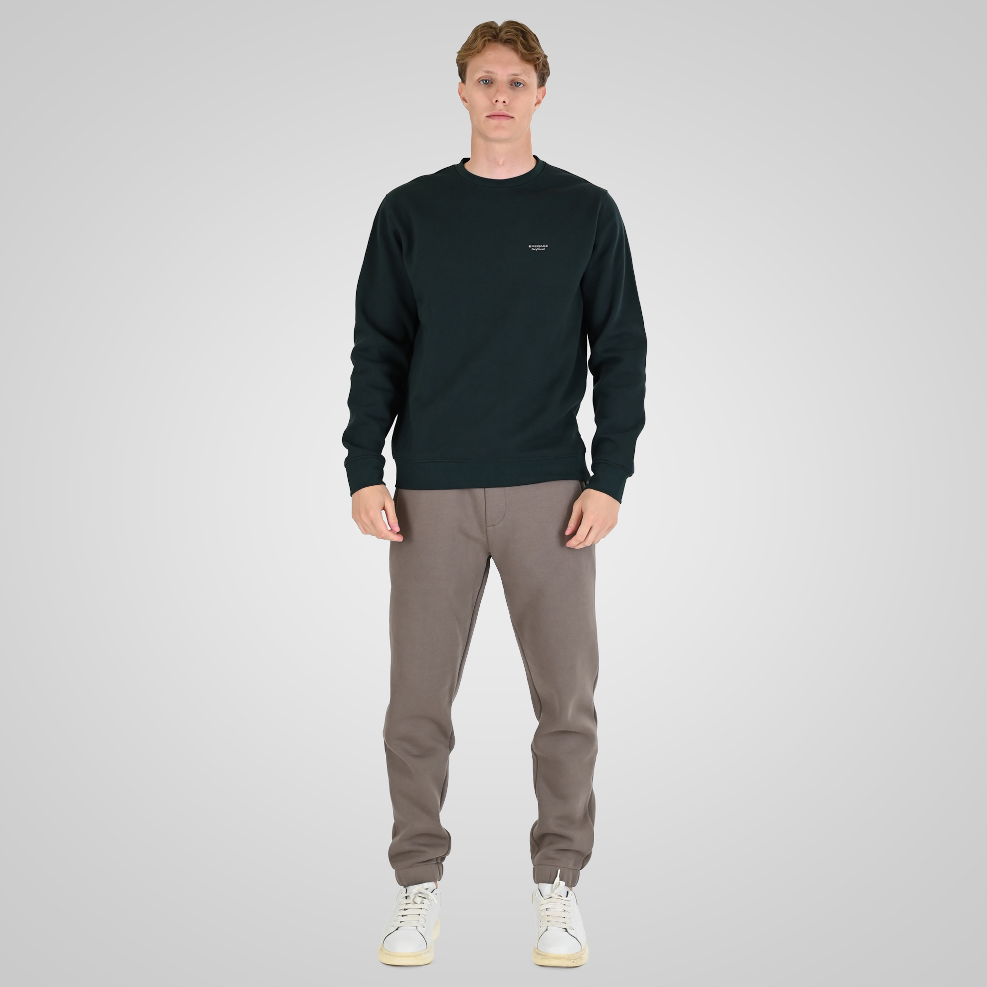 262RTOP-1113 CREWNECK TOP WITH HIGH DENSITY PRINT (BRUSHED FLEECE) FOREST GREEN - Image 2
