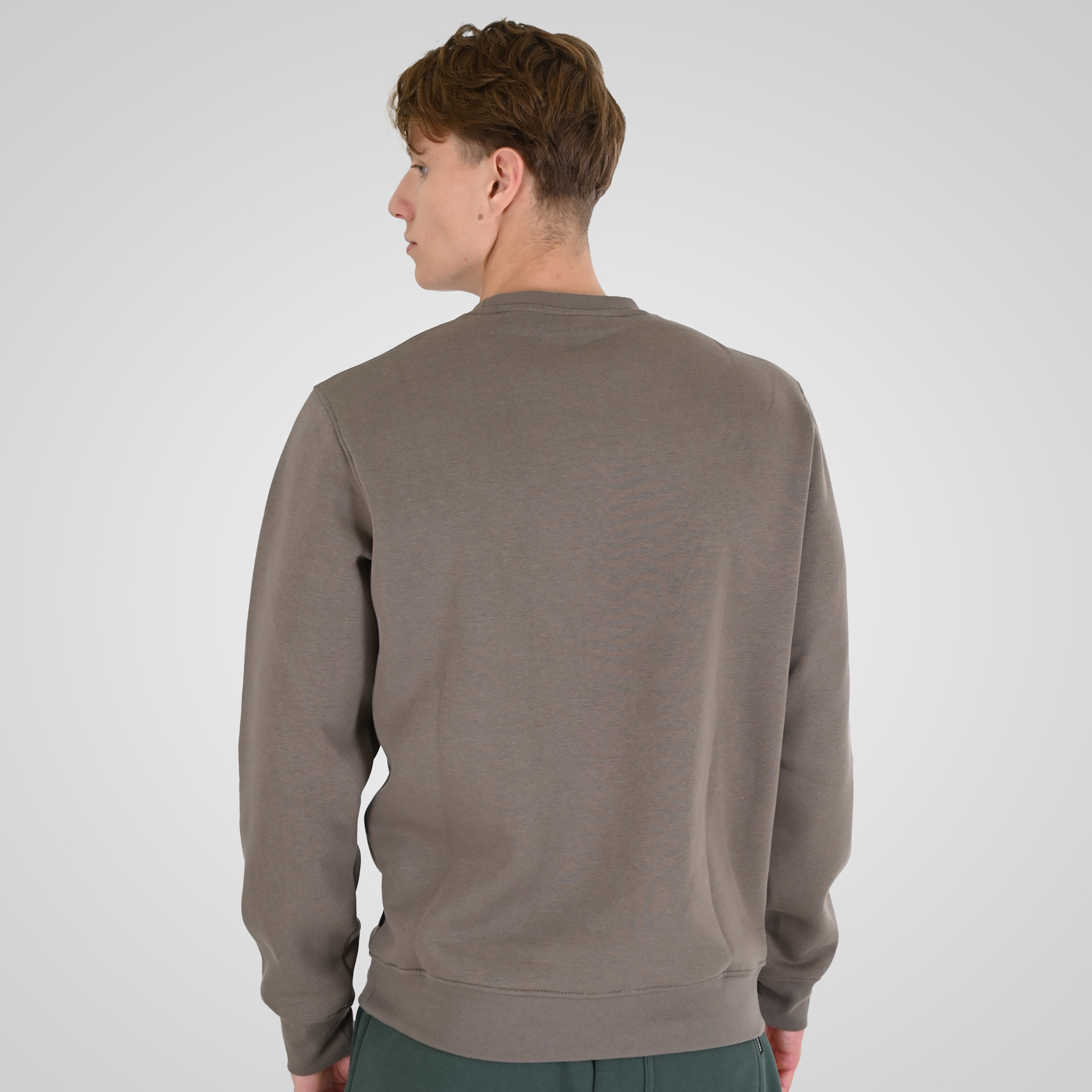 262RTOP-1114 CREWNECK TOP WITH HIGH DENSITY (BRUSHED FLEECE) TAUPE - Image 4
