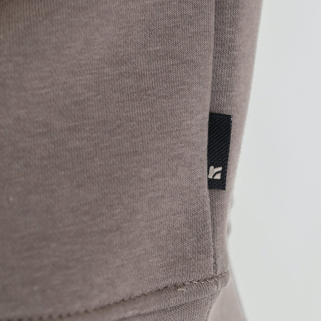 262RTOP-1114 CREWNECK TOP WITH HIGH DENSITY (BRUSHED FLEECE) TAUPE