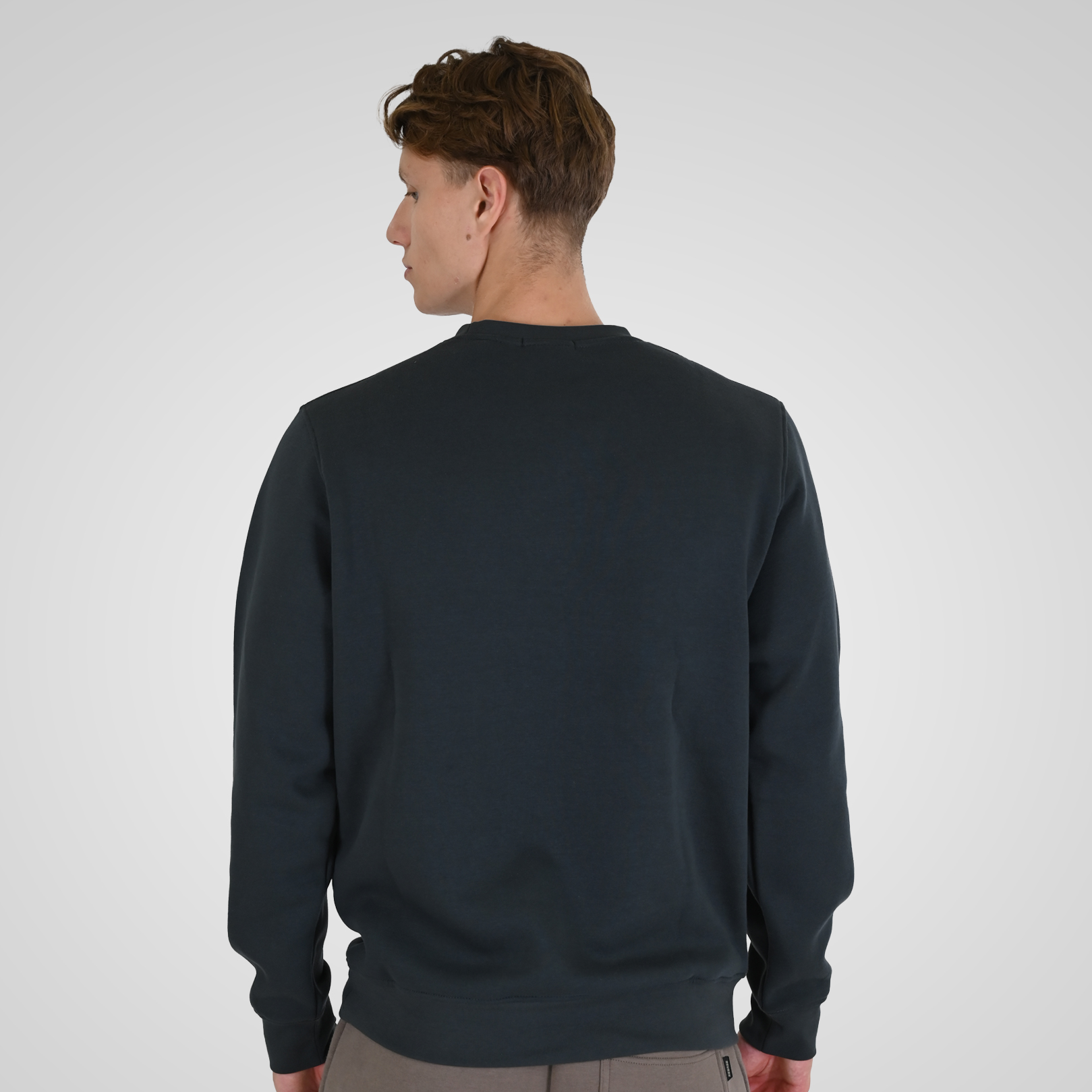 262RTOP-1115 CREWNECK TOP WITH 3D EMBROIDERY AND DENSE EMBROIDERY (BRUSHED FLEECE) ANTHRACITE - Image 4