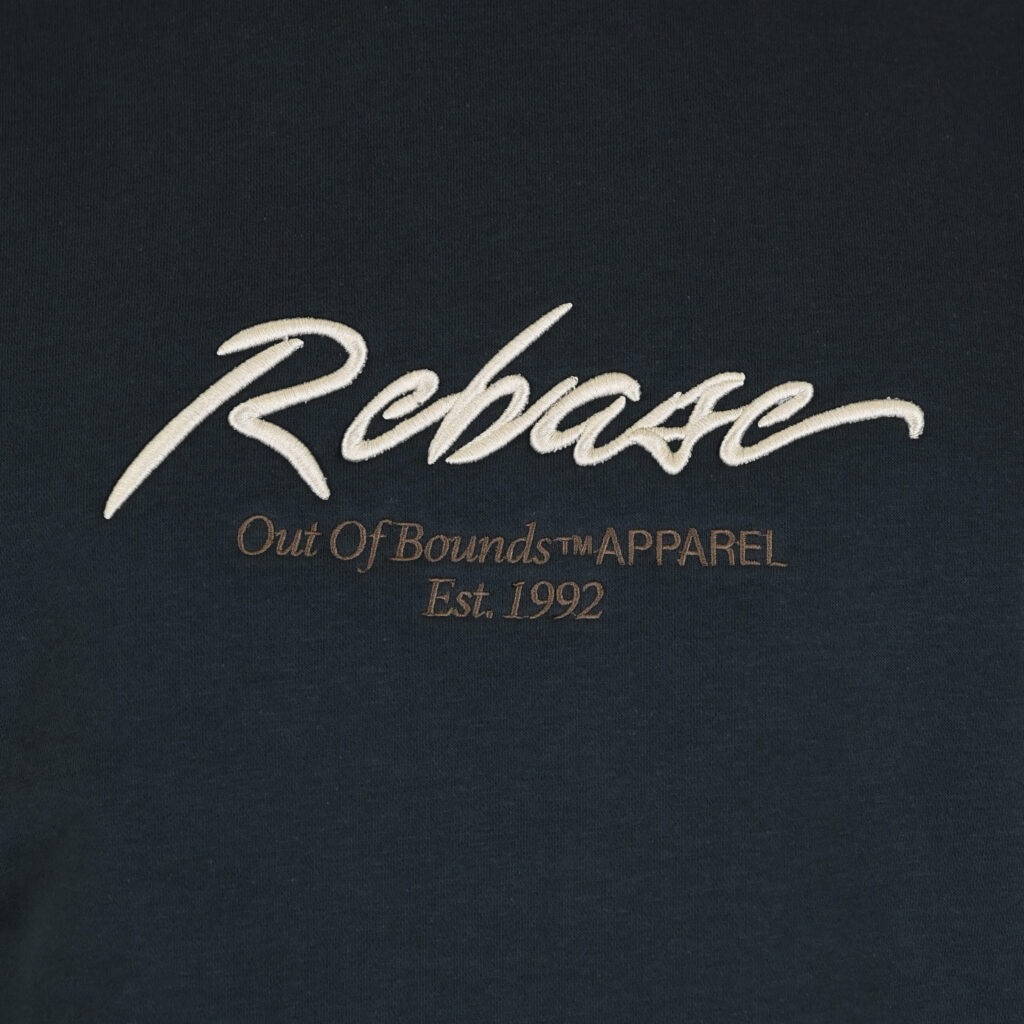 262RTOP-1115 CREWNECK TOP WITH 3D EMBROIDERY AND DENSE EMBROIDERY (BRUSHED FLEECE) ANTHRACITE