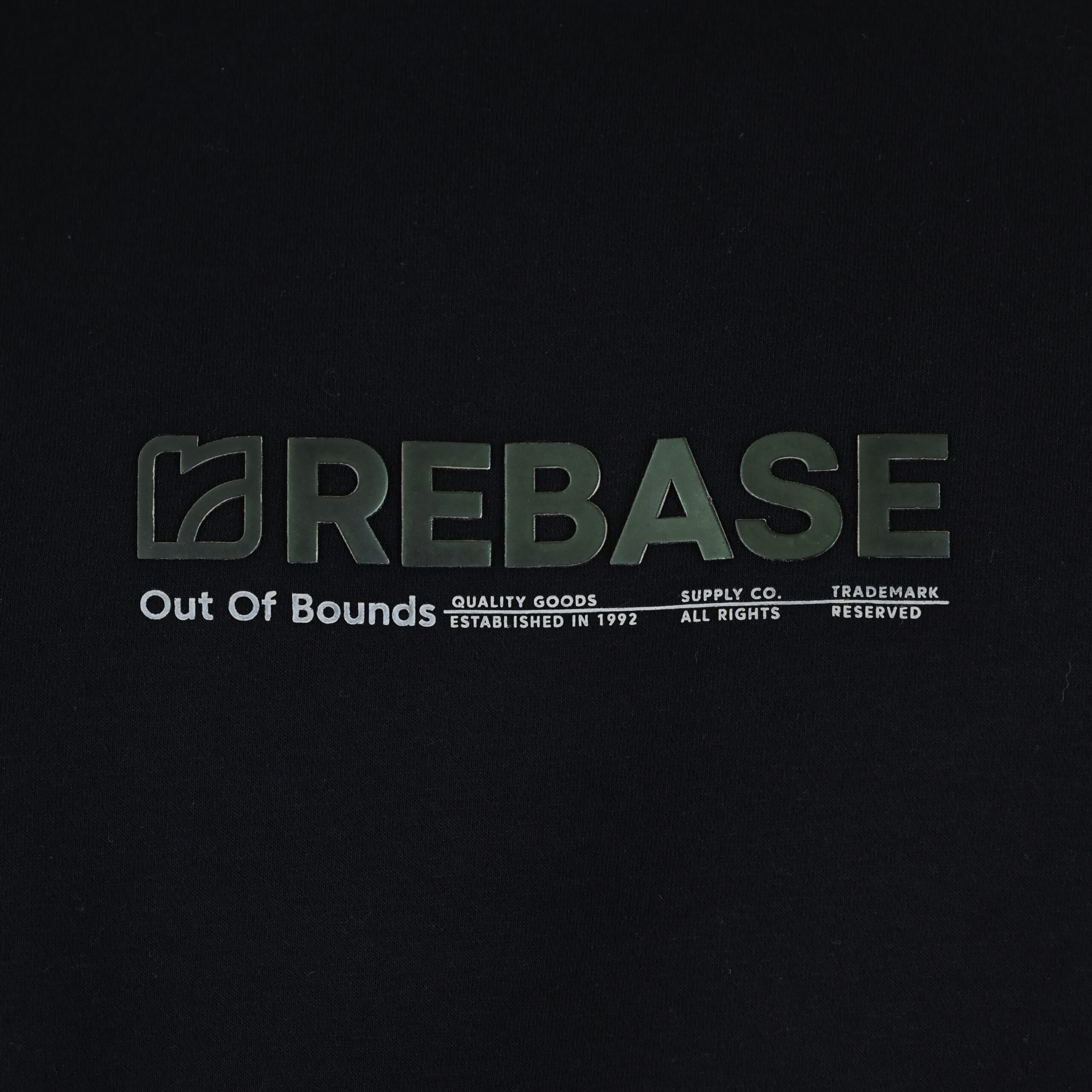 262RTOP-1116 CREWNECK TOP WITH TWO COLORED LAYER HIGH DENSITY PRINT (BRUSHED FLEECE) BLACK - Image 5