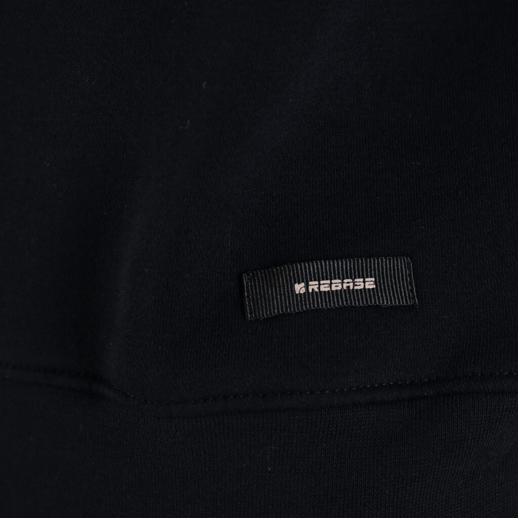 262RTOP-1116 CREWNECK TOP WITH TWO COLORED LAYER HIGH DENSITY PRINT (BRUSHED FLEECE) BLACK