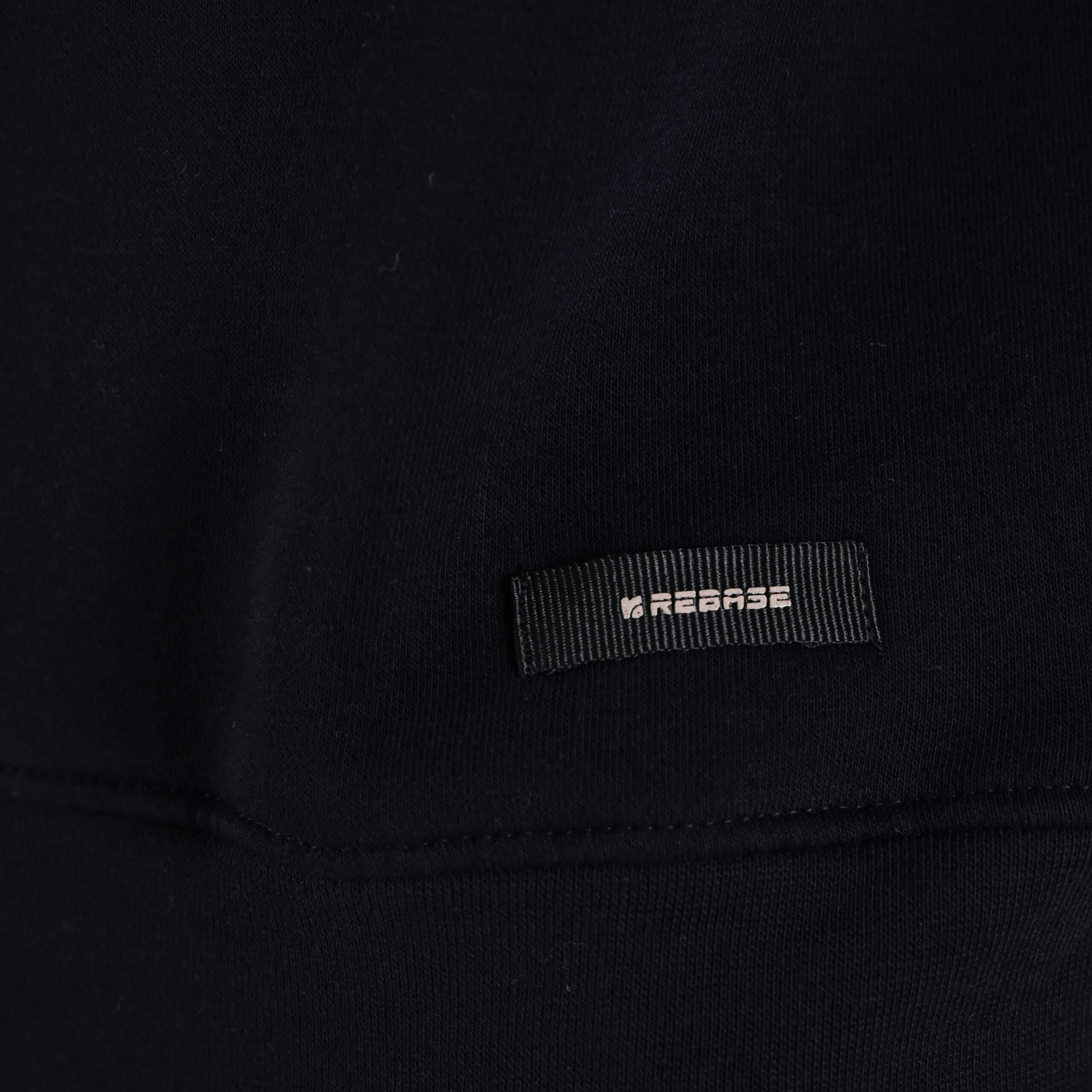 262RTOP-1116 CREWNECK TOP WITH TWO COLORED LAYER HIGH DENSITY PRINT (BRUSHED FLEECE) BLACK - Image 6