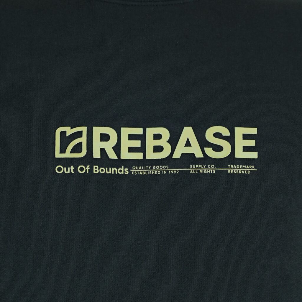 262RTOP-1116 CREWNECK TOP WITH TWO COLORED LAYER HIGH DENSITY PRINT (BRUSHED FLEECE) FOREST GREEN