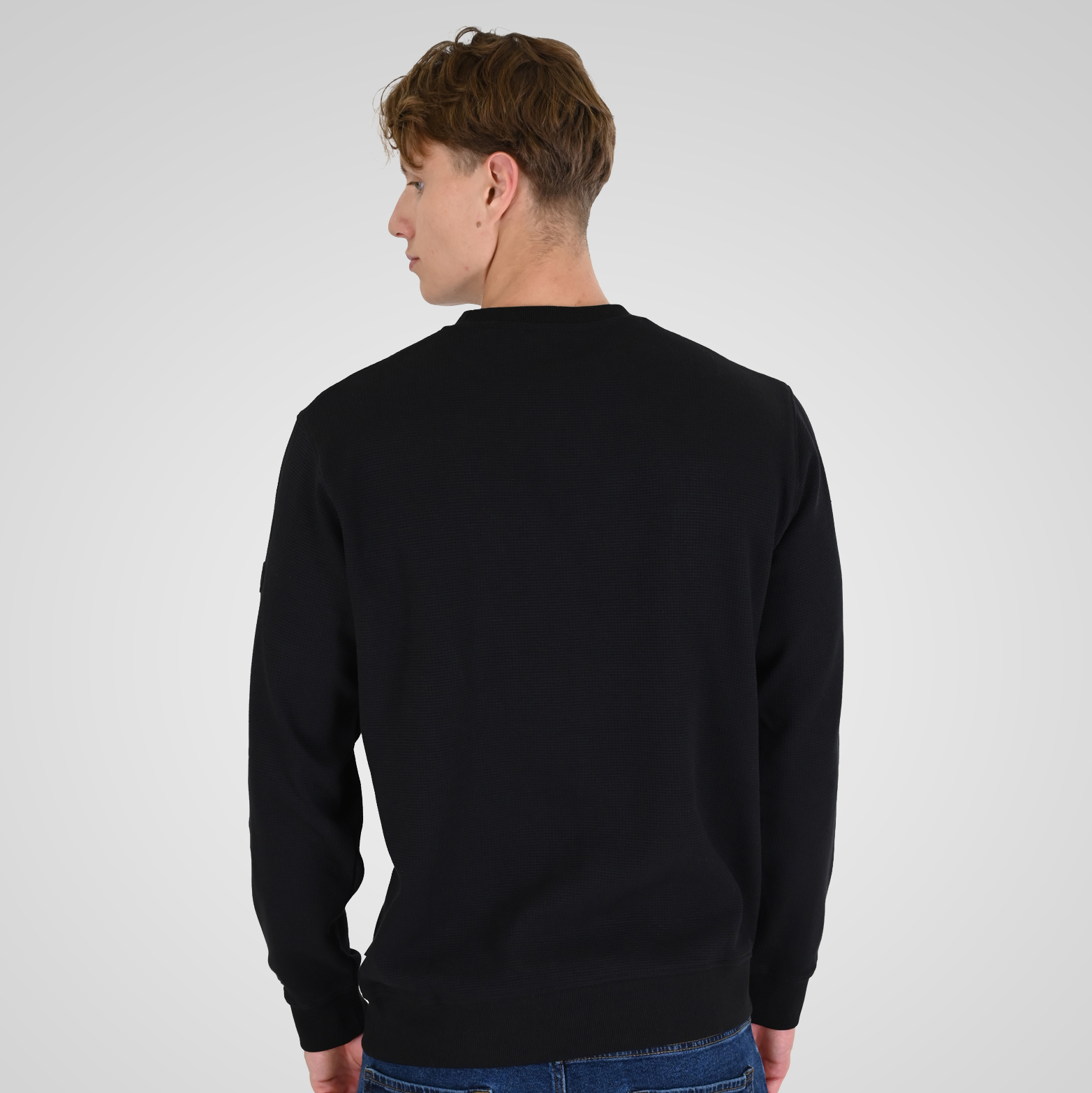 262RTOP-1121 CREWNECK TOP IN SPECIAL FABRIC (WAFFLE) BLACK - Image 4