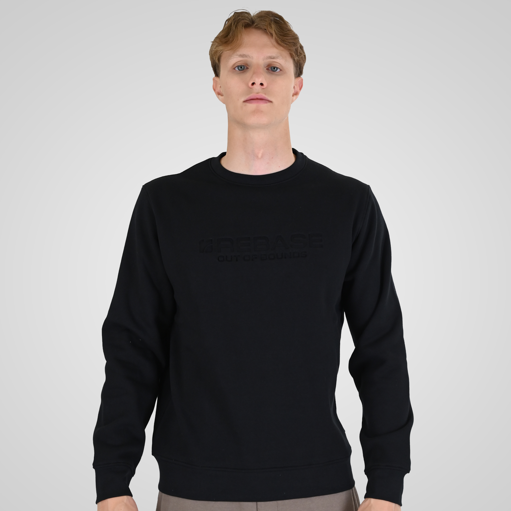 262RTOP-1173 CREWNECK TOP WITH ENGRAVED PRINT (BRUSHED FLEECE) BLACK - Image 1