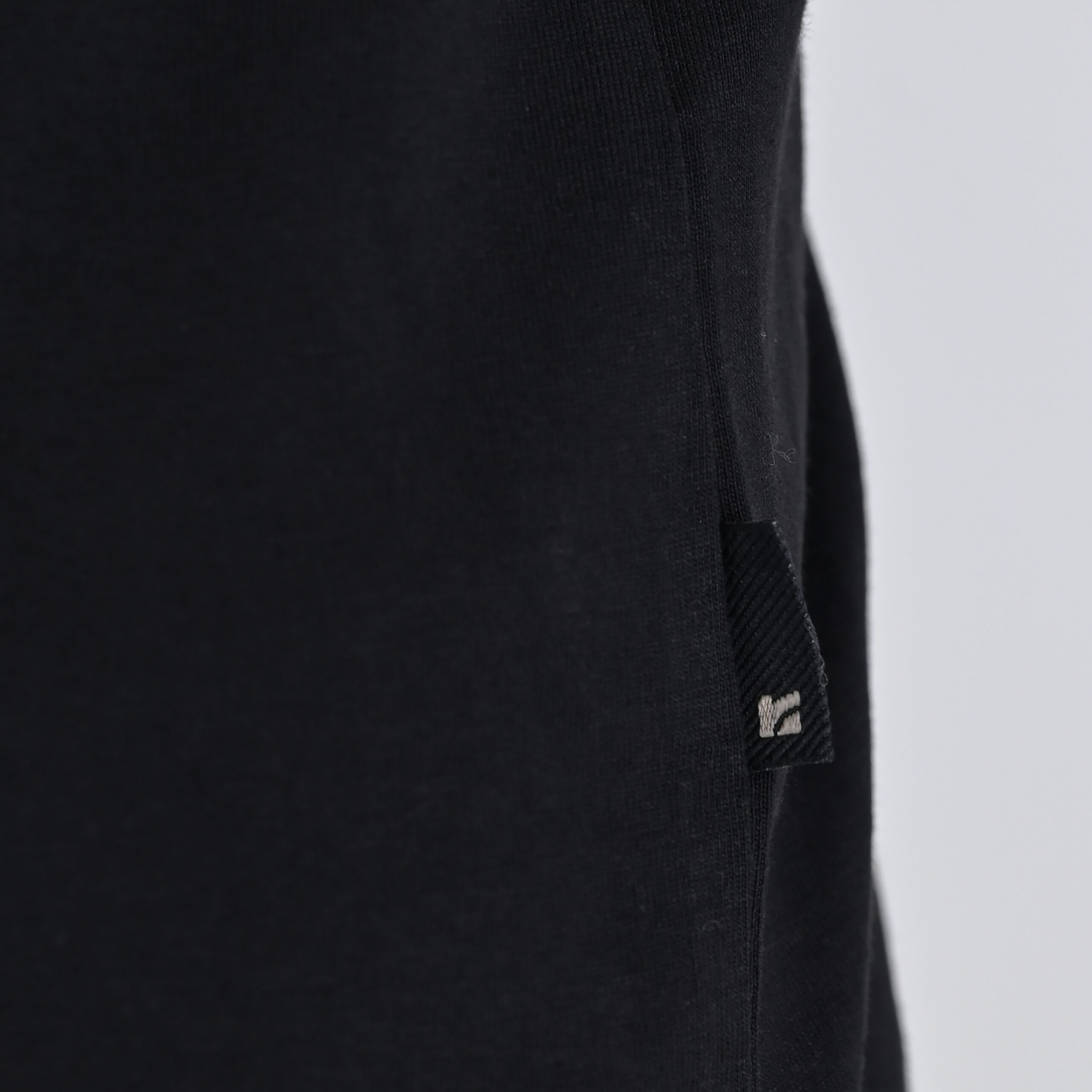 262RTS-9160 T-SHIRTS LONGSLEEVE WITH HIGH DENSITY PRINT BLACK - Image 6