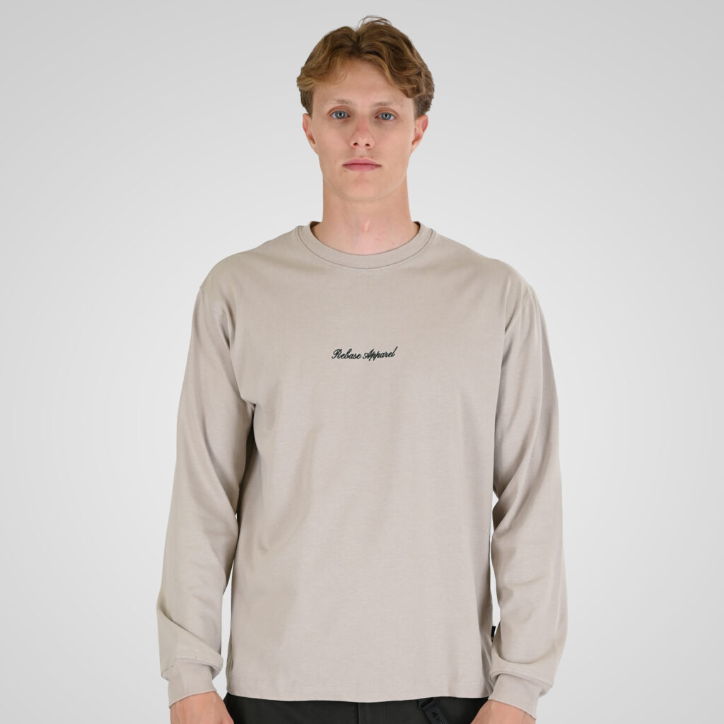 262RTS-9162 T-SHIRTS LONGSLEEVE WITH DENSE EMBROIDERY AND RIB ON CUFFS (HEAVY JERSEY) (RELAXED FIT) ICE GREY
