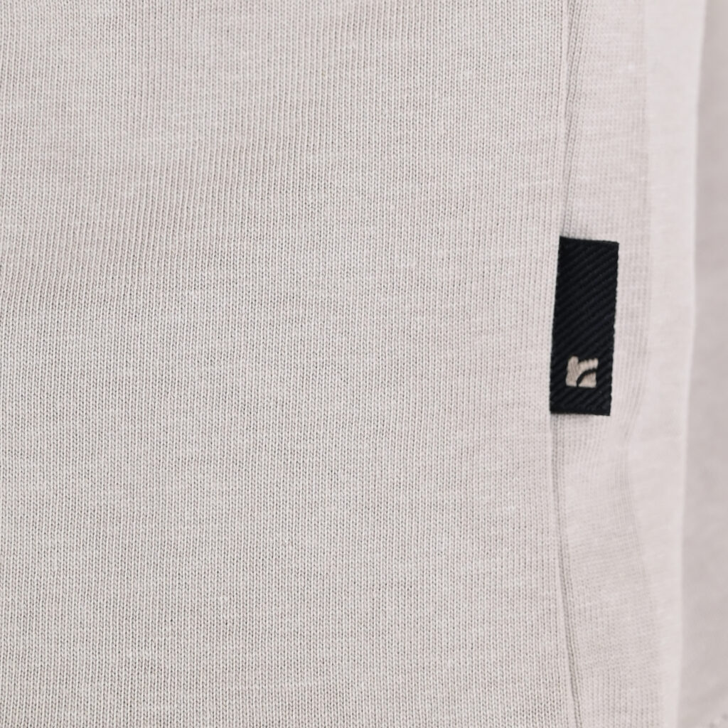 262RTS-9162 T-SHIRTS LONGSLEEVE WITH DENSE EMBROIDERY AND RIB ON CUFFS (HEAVY JERSEY) (RELAXED FIT) ICE GREY