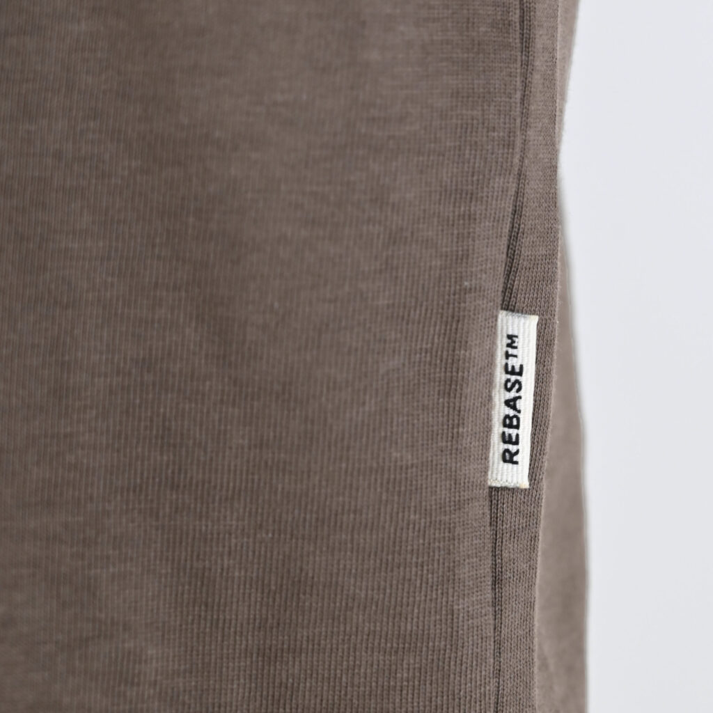 262RTS-9163 T-SHIRTS LONGSLEEVE FRONT - BACK PRINTED WITH DOUBLE PRESSED PRINT AND RIB ON CUFFS (HEAVY JERSEY) (RELAXED FIT) TAUPE