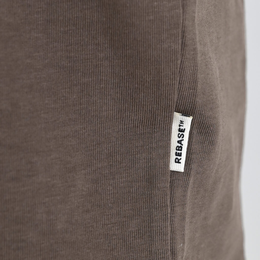 262RTS-9164 T-SHIRTS WITH PUFF PRINT (HEAVY JERSEY) (RELAXED FIT) TAUPE